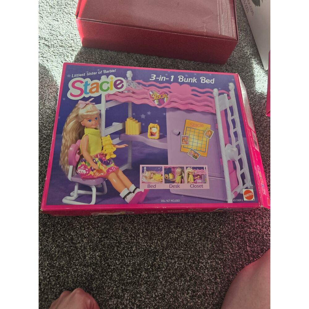 93 vintage Barbie sister Stacie Bunk bed- furniture only no doll. New in box